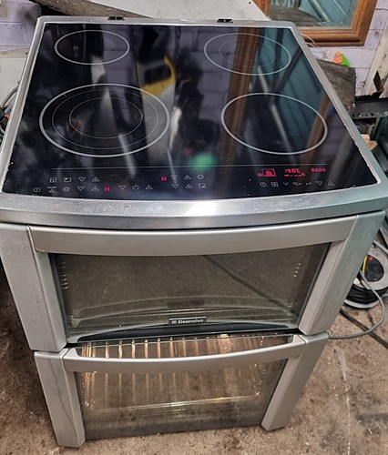 Zanussi electrolux 60cm - zanussi, touch